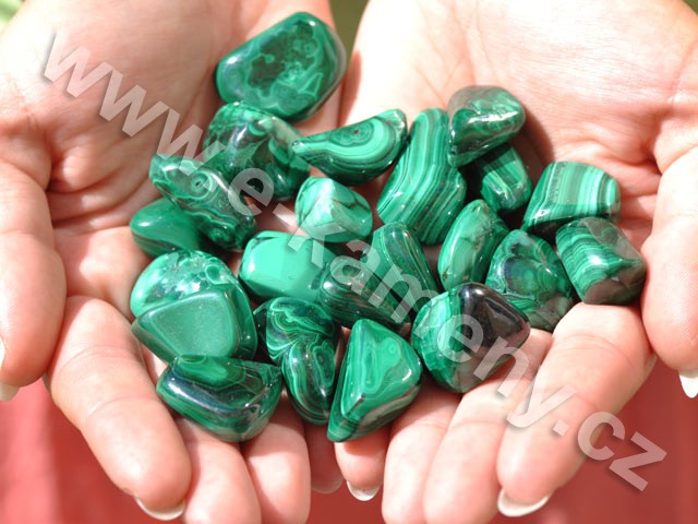 malachite stones